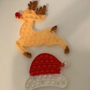 Christmas Reindeer and Santa Hat Poppers Bundle 2 Like New Condition